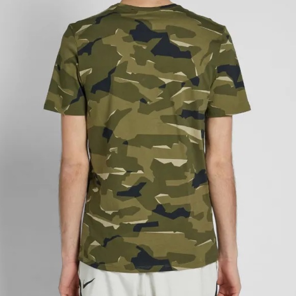 Nike Pack 1 Camo Tee - Picture 4 of 5